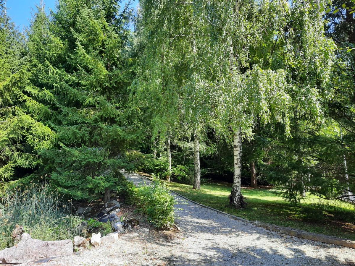Pocitniska Hisa Parkfield Dragovan Метліка Екстер'єр фото